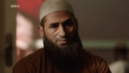 Roland Stuprich – Director of Photography